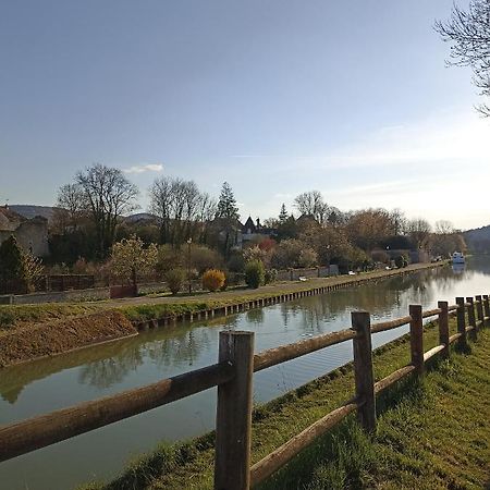 Gite Le 16, Sous Les Tremieres Fleurey-sur-Ouche المظهر الخارجي الصورة